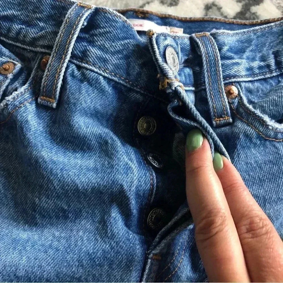 Levi's Distressed BIG E Wedgie Button Fly Skinny Mom Jeans 100% Cotton: 25 - Picture 4 of 12